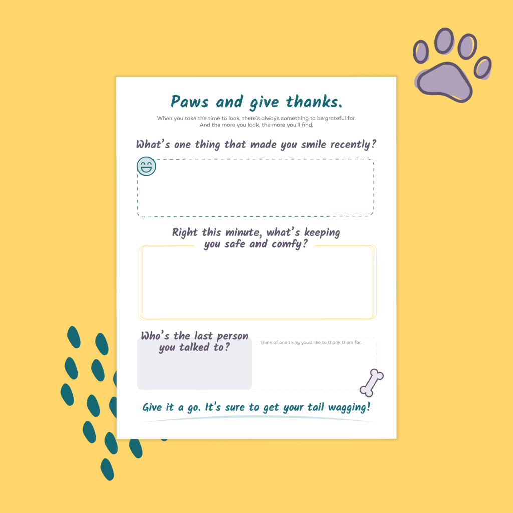 Thanksgiving prompts for the whole family! Free printable gratitude journal page.